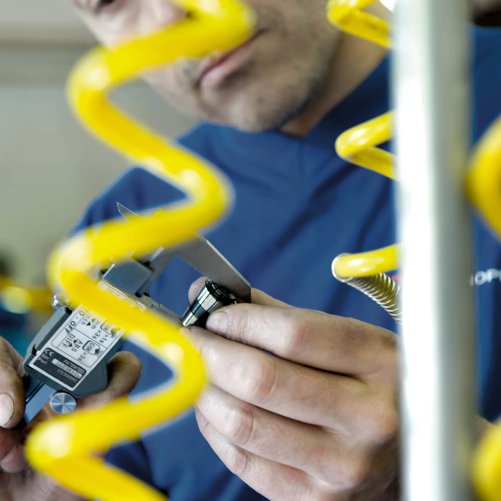 Tecnopinz ETS:ETA Clamping Collets And Nuts Su ETS:ETA Clamping Collets And Nuts